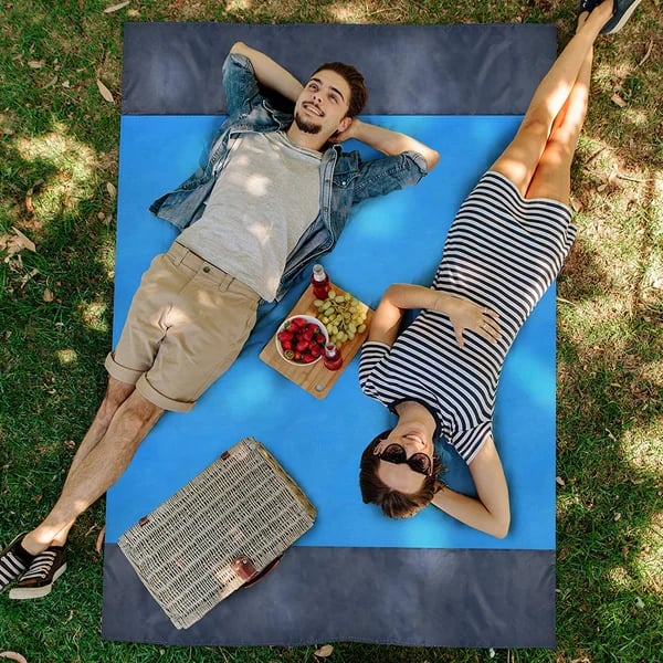 🔥Summer Hot Sale🔥Sandproof Beach Blanket (With 4 Anchor Stakes)