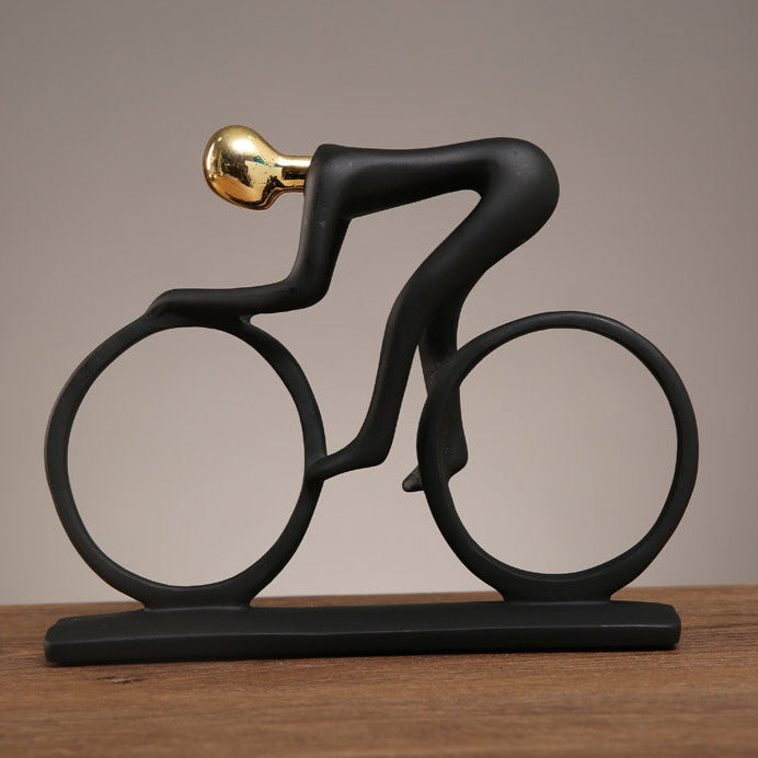 Minimalism - simple statues in various forms