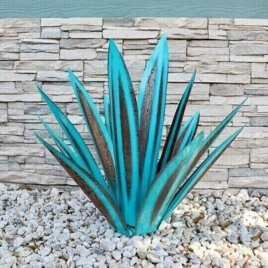 Waterproof Solar Garden Agave Lamp🌵Anti-rust Metal Led Tequila Agave Plant-Perfect for garden