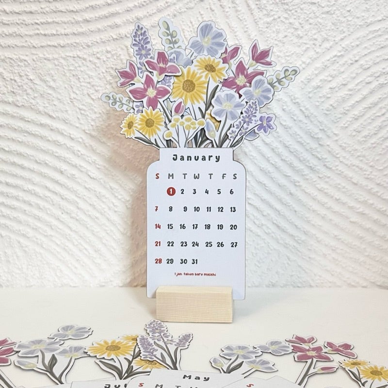 🔥Hot Sale - 2024 Bloomy Flowers Desk Calendar