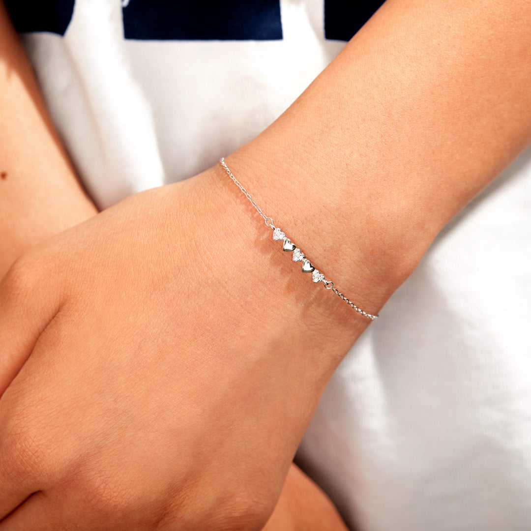 True Friends Will Never Part Tiny Hearts Bracelet