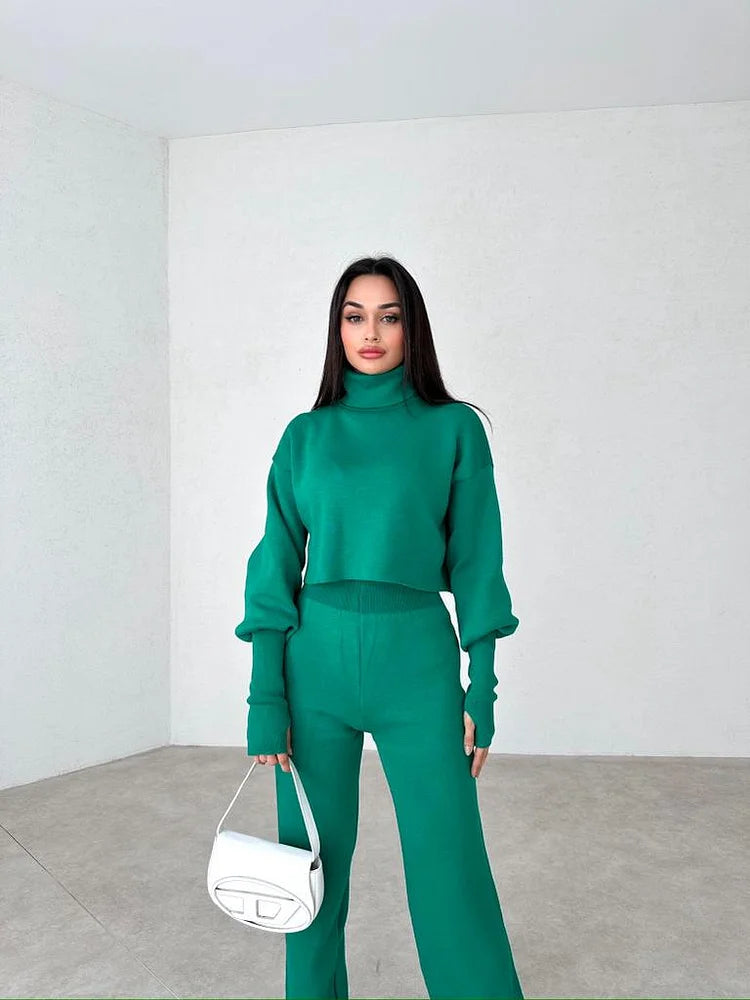 TURTLENECK GLOVE KNIT SUIT