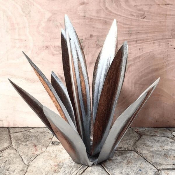 Waterproof Solar Garden Agave Lamp🌵Anti-rust Metal Led Tequila Agave Plant-Perfect for garden