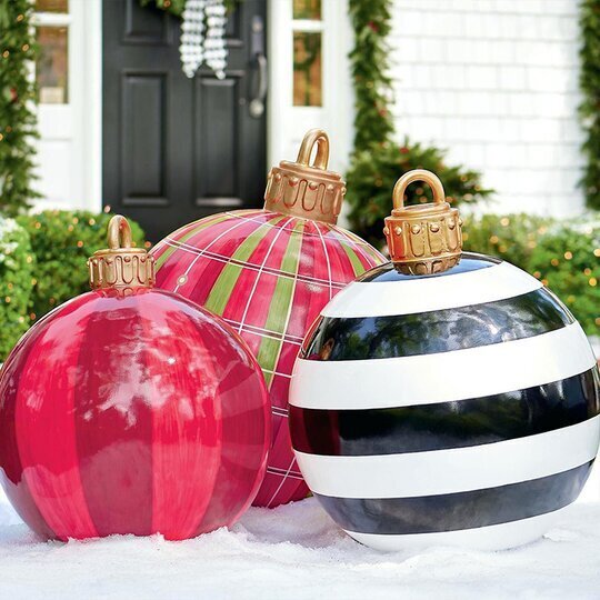 Outdoor Christmas PVC inflatable Decorated Ball🎉